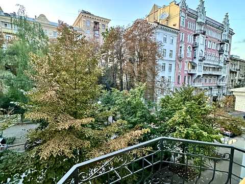 квартира за адресою Заньковецької вул., 5/2