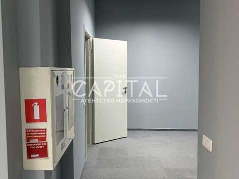 комерційна за адресою Миколи Грінченка вул., 4