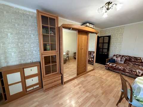 квартира за адресою Євгена Танцюри вул. (Генерала Петрова), 42
