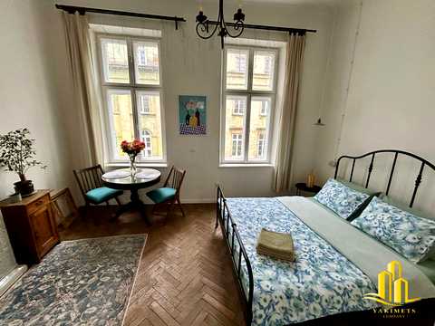 квартира за адресою Театральна вул., 26