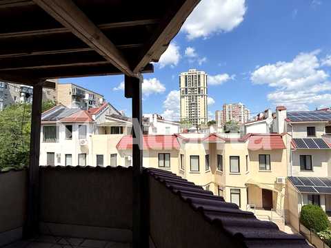 будинок за адресою Педагогічна вул.