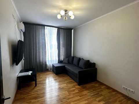 квартира за адресою Миру вул., 9, корп. 1;9, корп. 2