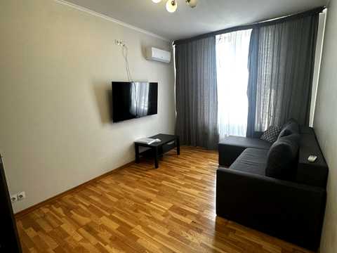 квартира за адресою Миру вул., 9, корп. 1;9, корп. 2