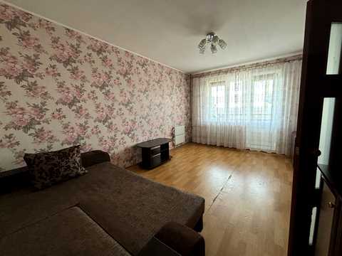 квартира за адресою Технологічна вул., 4