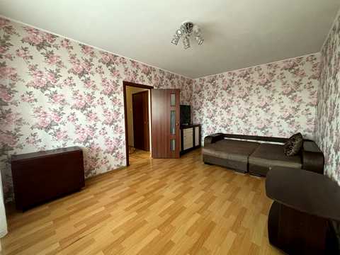 квартира за адресою Технологічна вул., 4
