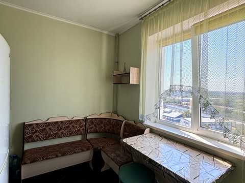квартира за адресою Технологічна вул., 4