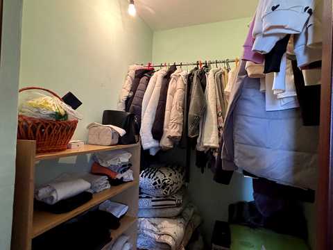 квартира за адресою Технологічна вул., 4