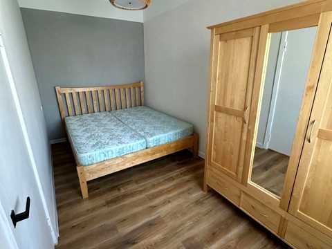 квартира за адресою Салютна вул., 18/16