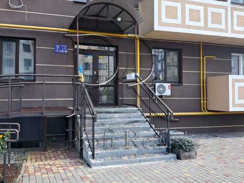 квартира за адресою с. Крюківщина, Відродження вул., 7