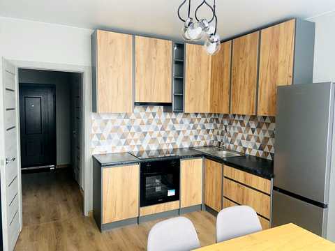 квартира за адресою Генерала Грекова вул., 4