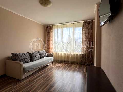 квартира за адресою Богатирська вул., 6-А
