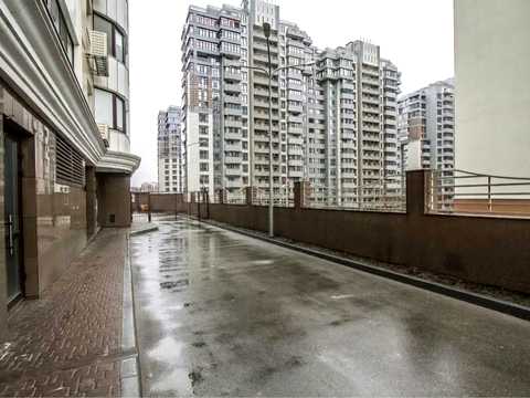 квартира за адресою Андрія Верхогляда вул. (Михайла Драгомирова), 2-А