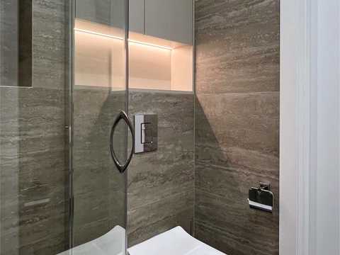 квартира за адресою Салютна вул., 2к18