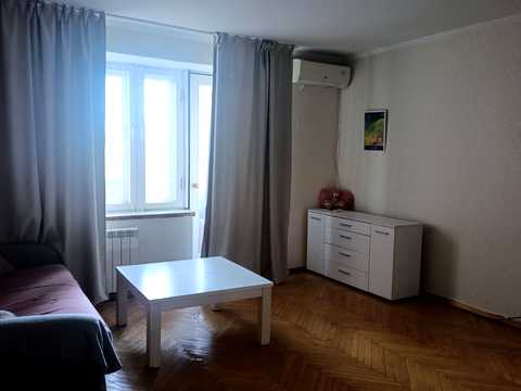квартира за адресою Дегтярівська вул., 6