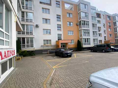 комерційна за адресою Львів, Карла Мікльоша вул., 13