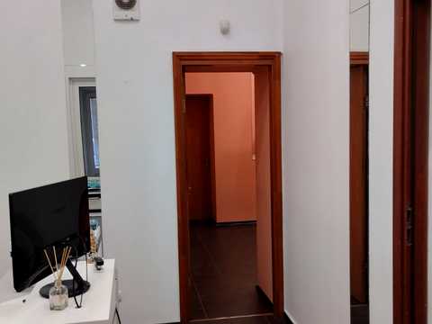комерційна за адресою Хмельницька вул., 10
