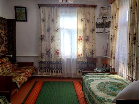 будинок за адресою Центральна, 32