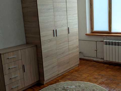 квартира за адресою Райдужна вул., 18