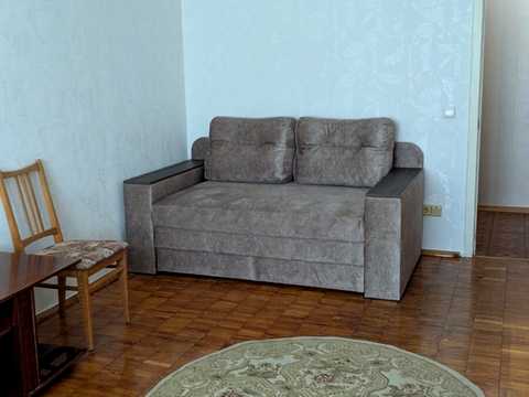 квартира за адресою Райдужна вул., 18
