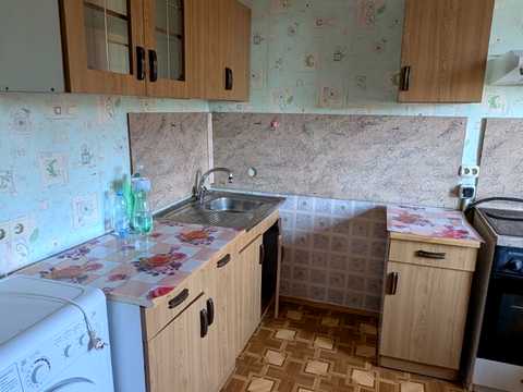 квартира за адресою Райдужна вул., 18