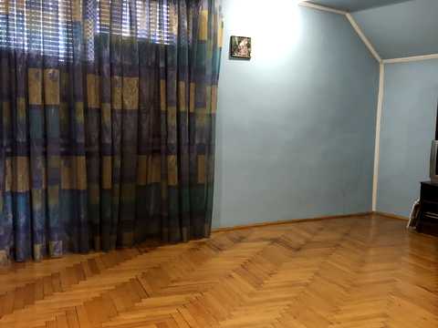 будинок за адресою Дмитра Яворницького вул., 4