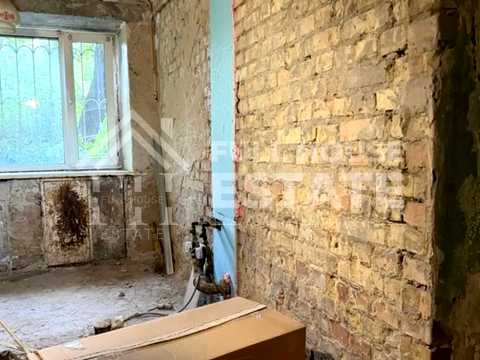 комерційна за адресою Братиславська вул., 26