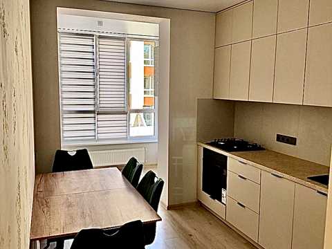 квартира за адресою Відпочинку вул., 3