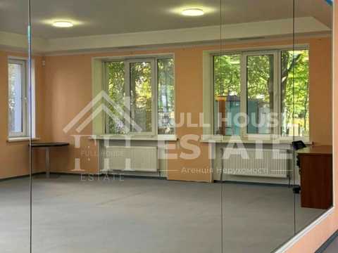 1877572830452438