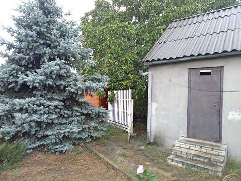 будинок за адресою с. Любимівка, червона