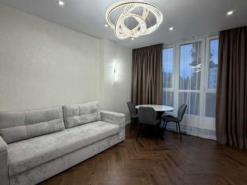 квартира за адресою Івана Франка вул., 40 к1