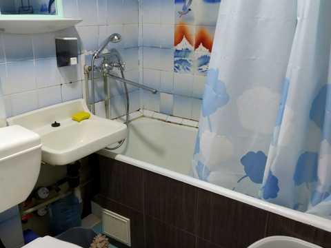 квартира за адресою Київ, Сергія Набоки вул. (Бажова), 2