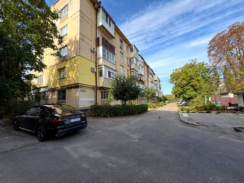 квартира за адресою Героїв "Азову" вул. (Пролетарська), 27в
