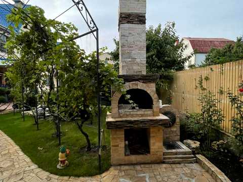 будинок за адресою 28-ма Лінія вул., 18