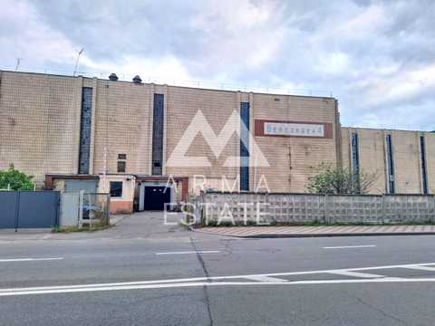 паркомісце за адресою Березняківська вул., 21
