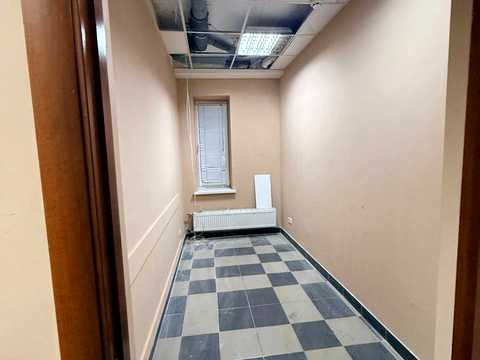 комерційна за адресою Романа Шухевича вул. (Курчатова), 1-В