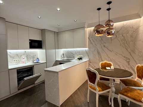 квартира за адресою Перлинна вул., 7