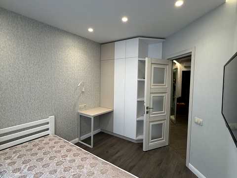квартира за адресою Перлинна вул., 7