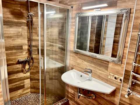 квартира за адресою Басейна вул., 3