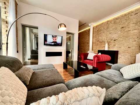 квартира за адресою Басейна вул., 3