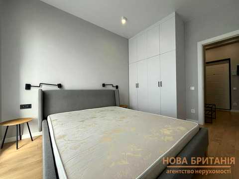 квартира за адресою Михайла Максимовича вул. (Онуфрія Трутенка), 28-Д