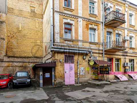 коммерческая по адресу Нижний Вал ул., 23