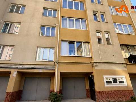 паркомісце за адресою Хіміків вул., 17-Б