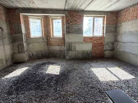 коммерческая по адресу Петра Сагайдачного ул., 100А