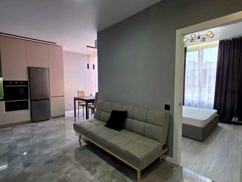 квартира за адресою Машинобудівників вул., 16