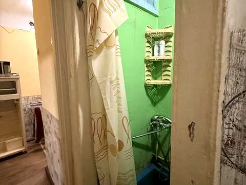 квартира за адресою Богдана Хмельницького вул., 1