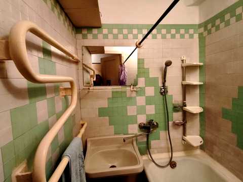 квартира за адресою Академіка Корольова вул., 35