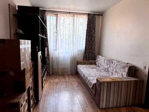 квартира за адресою смт. Авангард, Проїзна вул., 15