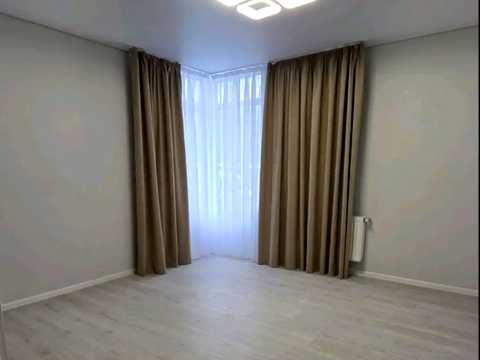 квартира за адресою Злуки просп., 5-А