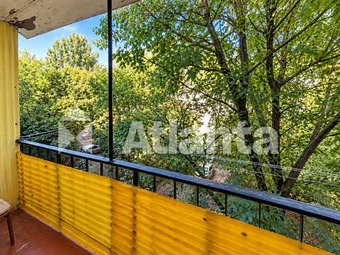 квартира за адресою Космонавтів вул., 30