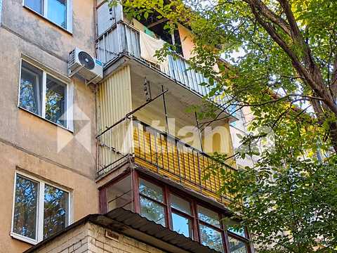квартира за адресою Космонавтів вул., 30